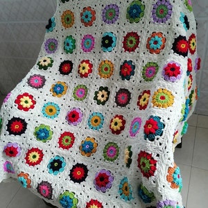 Daisy Crochet Throw Blanket,Bedroom Blanket, Living Room Blanket,Wedding Blanket, Baby Blanket,Granny Square Throw Blanket,Retro Blanket image 8