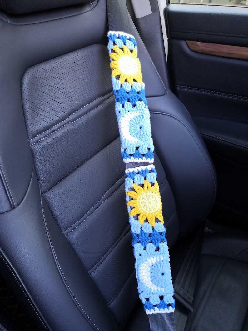 Virkat rattskydd för sol och måne: Blå biltillbehör D  2 belt cover