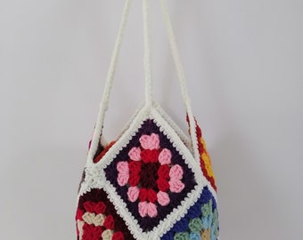 Colorful Granny Square Crochet Bag: Vintage Style Shoulder Bag