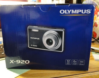 カメラ ZX1: Zeiss' First Full-Frame Camera Has Lightroom Built In | PetaPixel