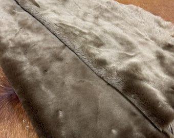 Super Soft Sheep Fur, Genuine Animal Hide, Suede Leather Skin, Real Fur Fabric, Throw Fur, Natural Pet Mat, Craft Leather, Genuine Fur