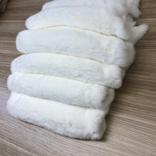 White Rabbit Fur , Large Size White Tanned Rex Pelt , Rex Rabbit Pelt , Rabbit Fur , Jumbo Size Rabbit Skin , Bunny Fur, Soft Rex Rabbit Fur