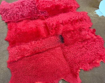 Eye-Catching Red Sheepskin Fur, Natural Fur Carpet Rug, XXL Size Fur Rug, Throw Sheep Hide, Fur Area Rug, Curly Soft Fur, Soft Sheepskin Rug