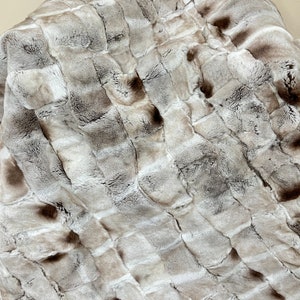 Real Rex Rabbit Fur Throw Blanket Rug, Sofa Throw Rug, Luxury blanket, Ultra Soft Cosy Real Rabbit Fur Throw,Rabbit Fur Rug,Rabbit Pelt Rug