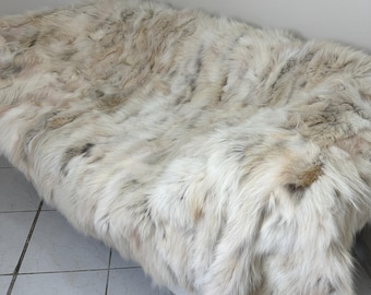 White Fox Fur Blanket, Handmade Patchwork Fox Fur Throw, Luxury Natural Fur Home Decor, Custom Size Fur Blanket, Throw Sofa, Soft Fox Fur
