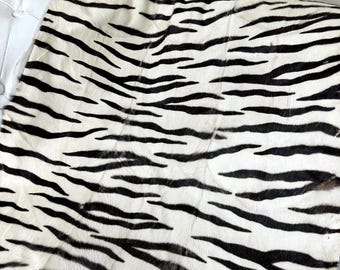 White Baby Goat Hide Rug, Zebra Print Goat Leather, Soft Animal Fur, Black Stripe Fur Throw, Genuine Goat Skin, Animal Pattern Fur Decor