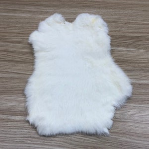 Vera pelliccia di coniglio, pelliccia di coniglio naturale, pellicce di coniglio assortite, pelliccia di coniglio bianco naturale, vera pelle di coniglio, artigianato in pelle di coniglio fai da te