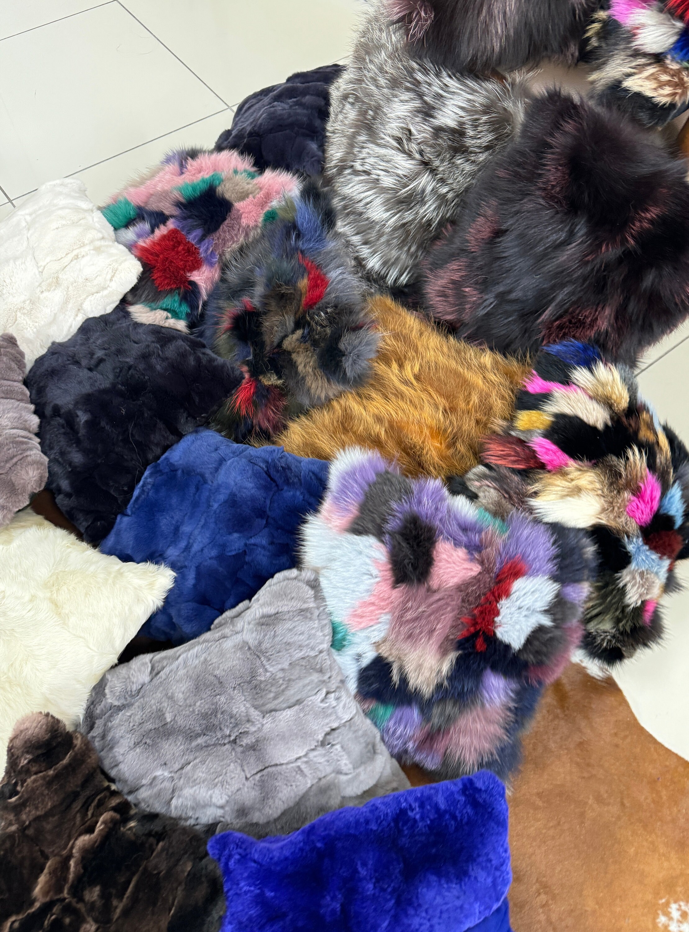 Luxury Fox Fur Pillows, Genuine Fox Fur Pillows, Different Fox Fur Pillows, Fluffy Throw Cushion, Decorative Fur Pillows, Patchwork Cushion
