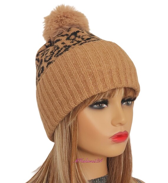 Leopard Print Pom Beanie/stylish Winter Hat for Women/animal  display picture 1