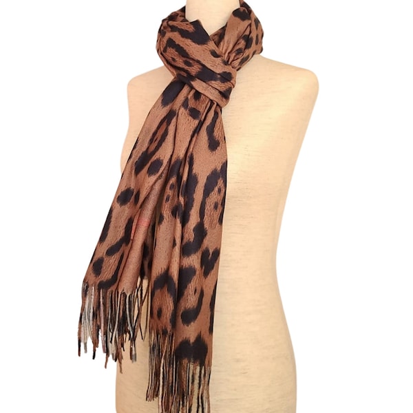 LEOPARD SCARF WITH FRINGE