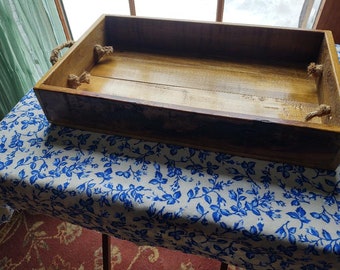 Serving tray