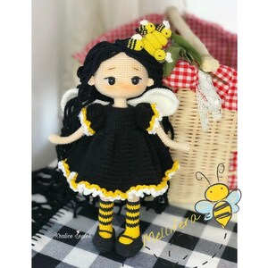 BEE GIRL MELLIFERA Turkish pattern