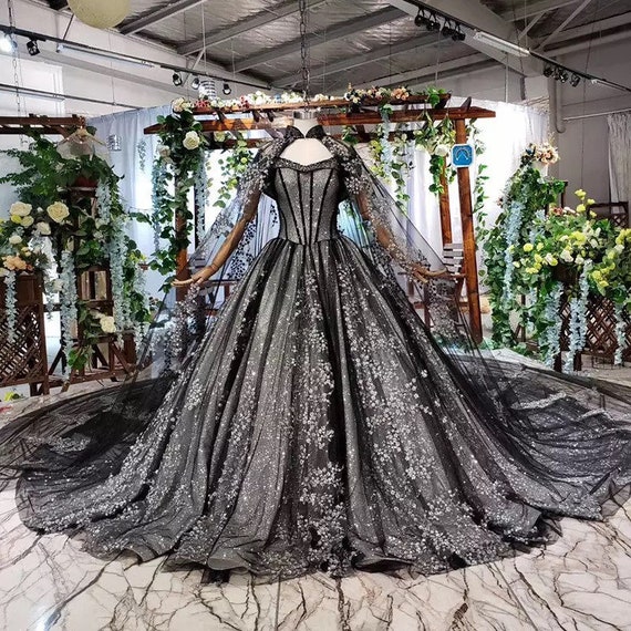 Gothic Black Cape Lace Corset Woman Long Train Wedding Gown | Etsy