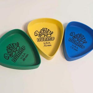 Guitar Pick Shaped Pick Bowl