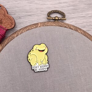 Be Hoppy frog needle minder, needle magnet for embroidery and cross stitch
