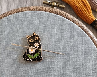 Needle minder flowers cat, Needle Keeper, needle magnet, magnetic, needle work supplies