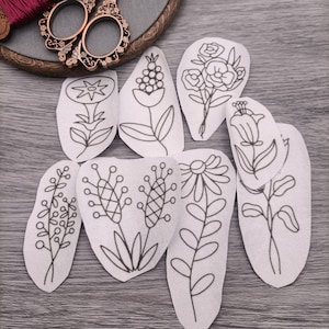 Motifs de broderie pré-imprimés à coller et à coudre, entoilage de broderie lavable.