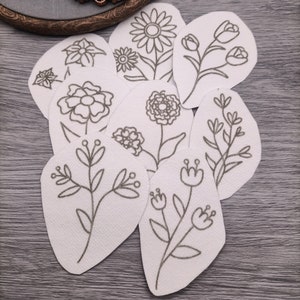 Motifs de broderie pré-imprimés à coller et à coudre, entoilage de broderie lavable.
