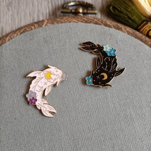 Koi Needle Minder: Black & White Enamel Needle Magnet