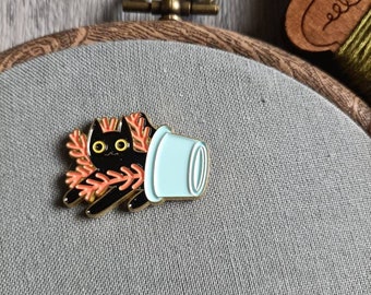 Cat in flower pot needle minder, needle magnet for embroidery and cross stitch
