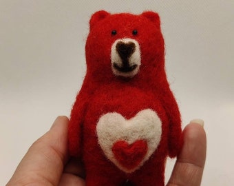 Valentine Bear/Love Bear/Heart Bear/Needle Felted Red Bear/Valentine Gift/Wool Anniversary Gift/Handmade/Teddy Present/Bear Decoration.