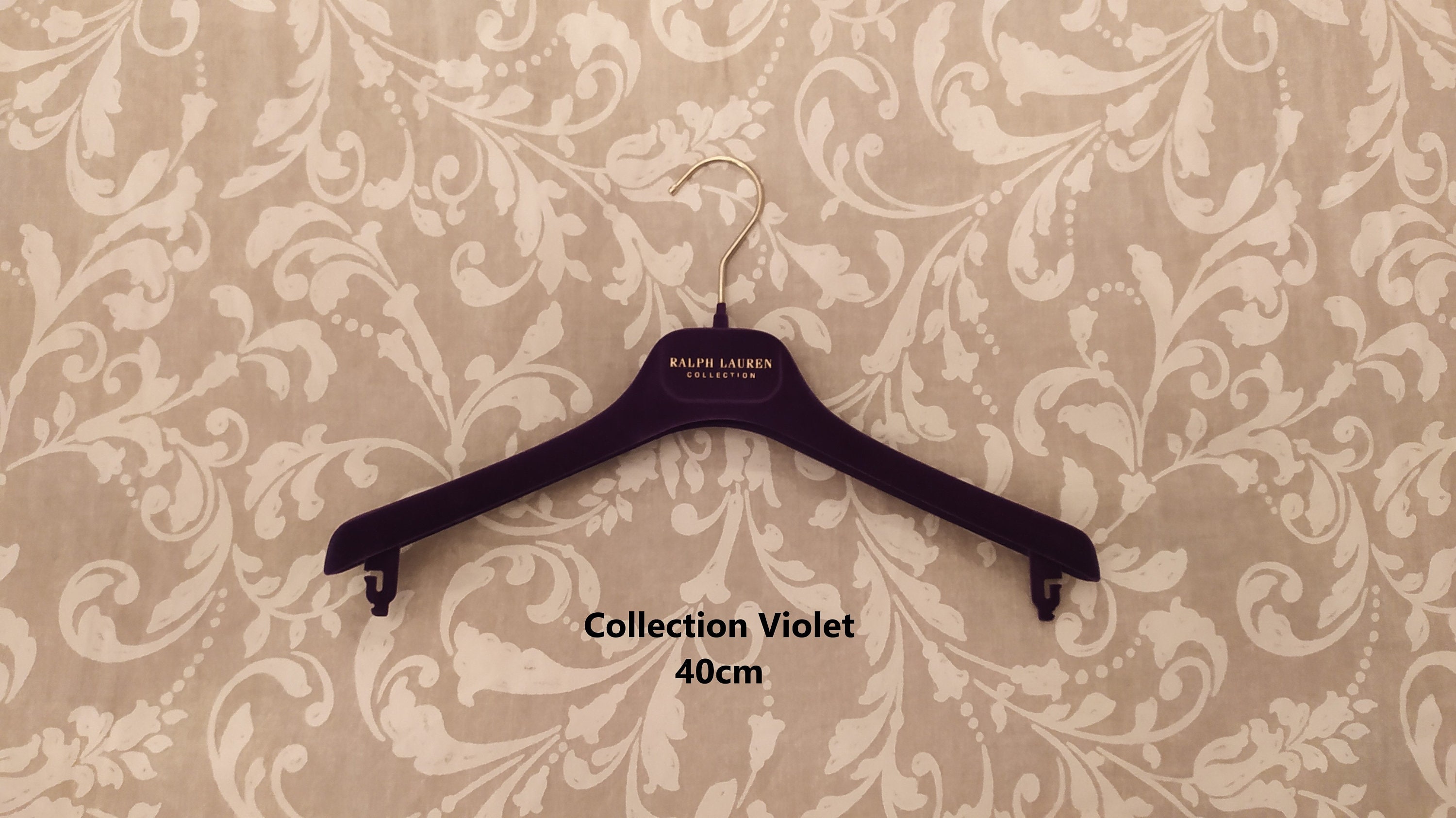 Authentique Cintre Ralph Lauren Violet Velours Collection