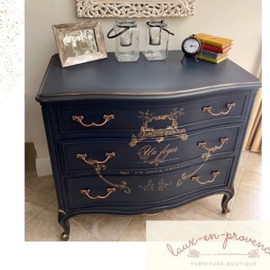 SOLD*** Vintage Drexel French Provincial 3-Drawer Dresser “Louis”