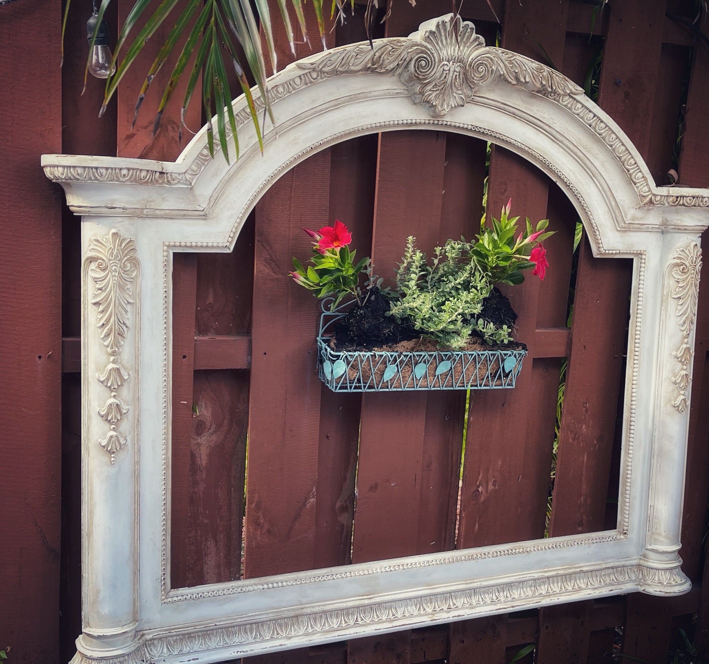 SOLD Large Ornate Frame Decorative Wall Piece Etsy.de