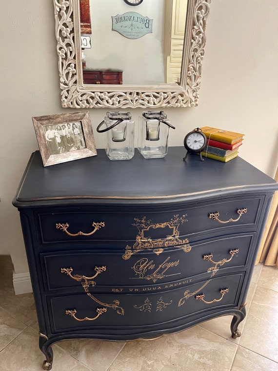 SOLD*** Vintage Drexel French Provincial 3-drawer Dresser “louis