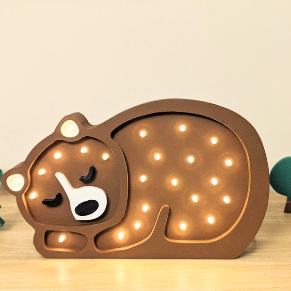 Handgefertigte Bären-LED-Lampe aus Holz, Nachtlampe Braunbär, Kinderlampe, Nachtlicht Kinderkinder, Kinderzimmer Deko, Waldtier aus Holz