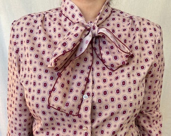 Vintage 80s Pussy Bow V Neck Blouse with StripesGeometric Pattern Size L UK 16