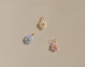 Daisy Pendants - Beaded Flower Pendants - Gold Filled Charms - Add a Pendant To Your Necklaces  -Pendants For Necklace- Custom Necklace
