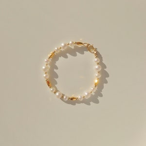 Helena - Freshwater Pearl and Gold Beads Bracelet - Pearl Beaded Bracelet - Bridesmaid Jewelry - Wedding Bracelet - Gift for Her