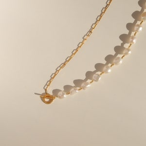 Baroque Pearl And Link Chain Toggle Necklaces - 14k Gold Filled Necklace - Chunky Pearl Bead Necklace - Paperclip Chain Necklace - Ceres