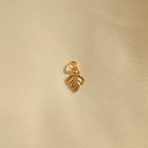 Ahorn Anhänger - Gold gefüllte Blatt Charms - fügen Sie einen Anhänger zu Ihrer Halskette - Anhänger für Halskette - Individuelle Halskette