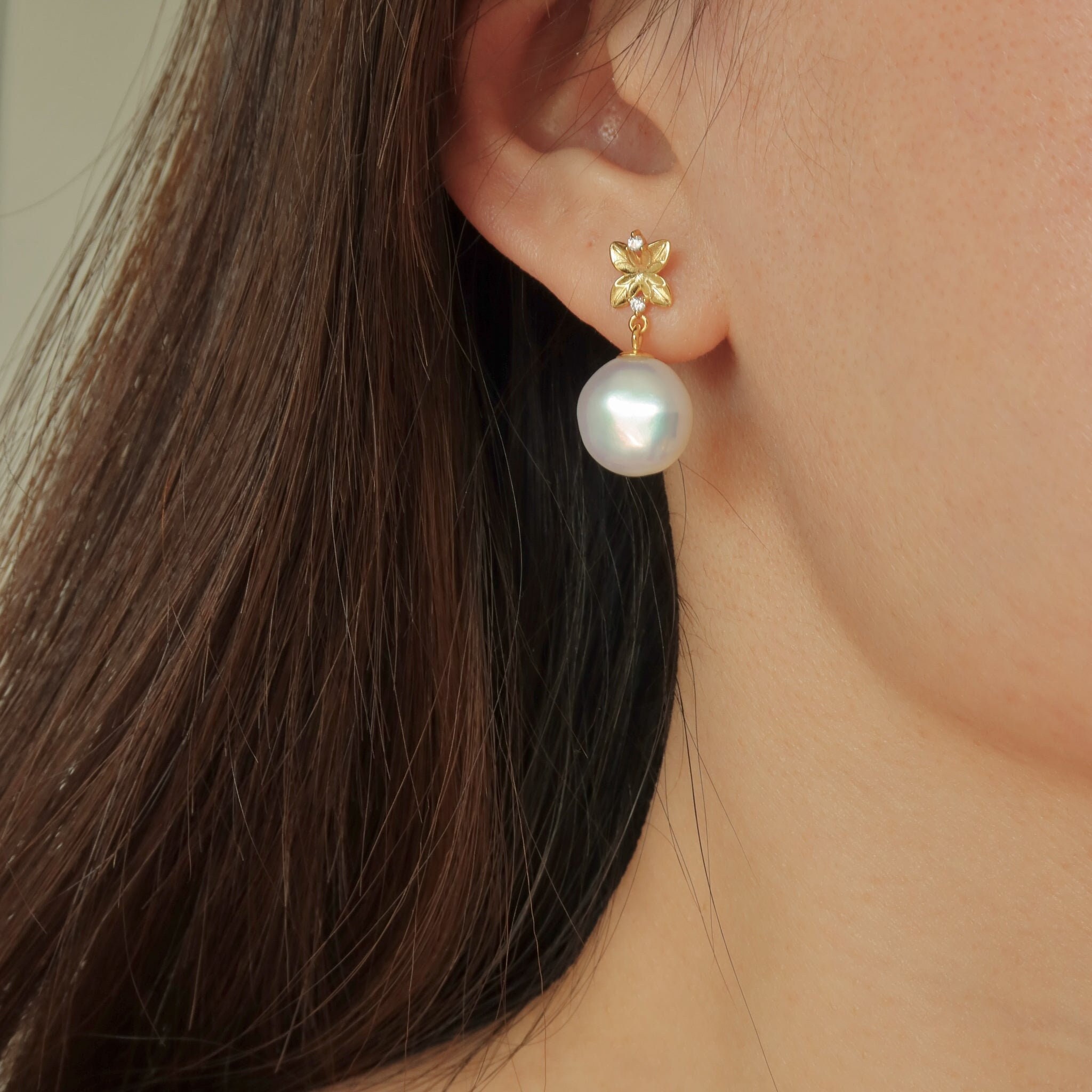 Shanon Pearl Earrings - Button Pearl Dangle Earrings - Gold