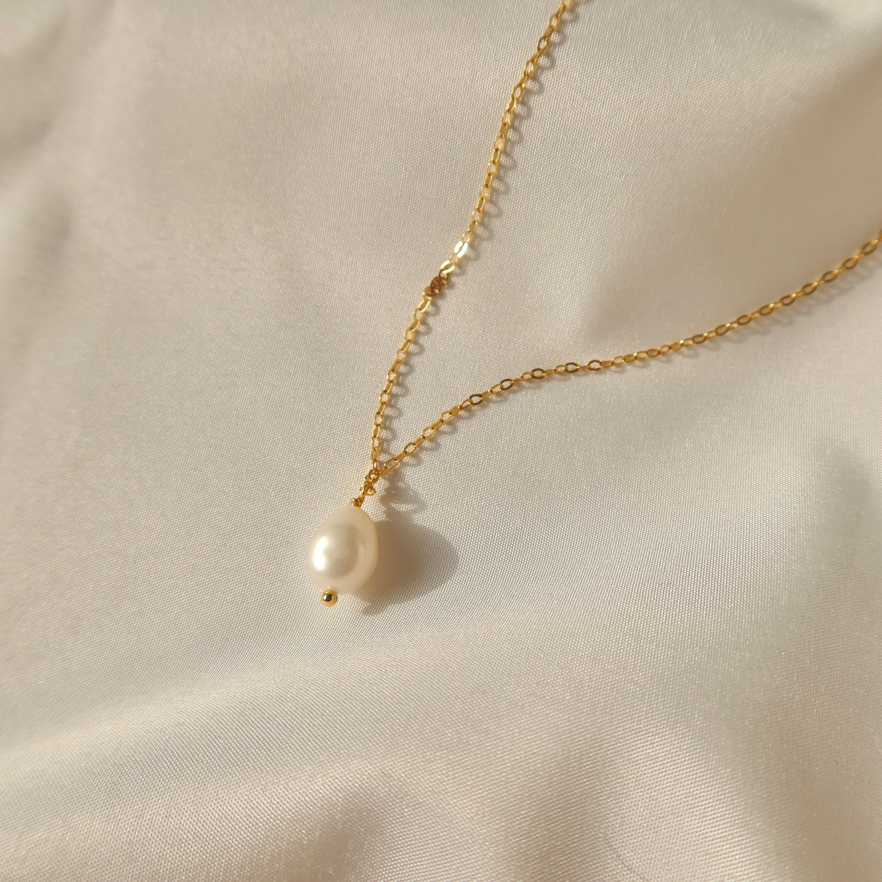 Freshwater Baroque Pearl Necklace 
