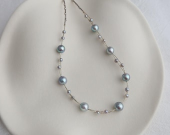 Collar entrelazado de perlas Akoya azules, colgante escultural de plata de ley 925, gargantilla de perlas azules naturales iridiscentes, regalo de lujo único.