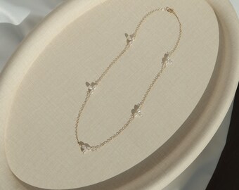 Collares de perlas Iris - Cadena y collar de perlas bañadas en oro de 14 quilates - Collar delicado - Regalo para ella - Collar de boda