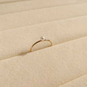 3mm Pearl Rings - Freshwater Pearl Ring - Dainty Pearl Ring - Stackable Ring - Bridesmaid Gift