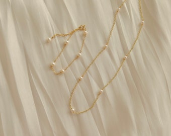 Éloise - Pearl Necklace and Bracelet Set - Pearl Satellite Necklace And Bracelet - Dainty Pearl Bracelet and Necklace