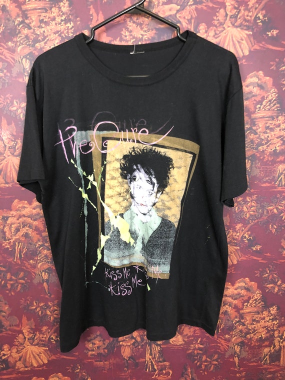 The Cure Kissing Tour shirt