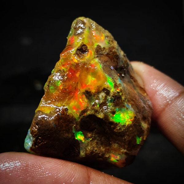 151 crt OPAL ROUGH raw rock  welo fire opal rough AAA quality opal fire rough natural Ethiopian opal raw rough usefor jewelry