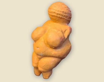 ヴィレンドルフの石の女神
