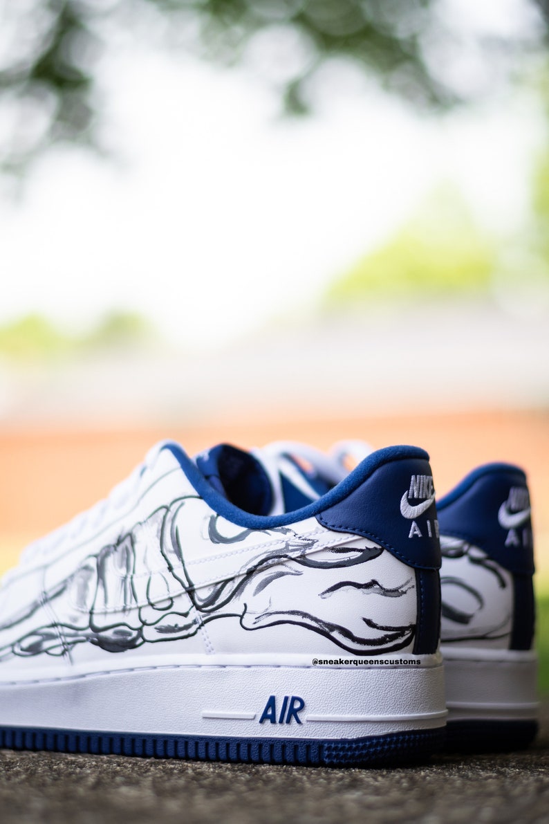 skeleton foot af1