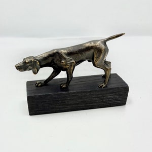Weimaraner - pointing/small/Pointer/brass/hand-made