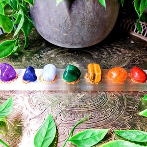 Selenite Charging Plate & Chakra Crystal Healing Set – Tumbled Gemstones