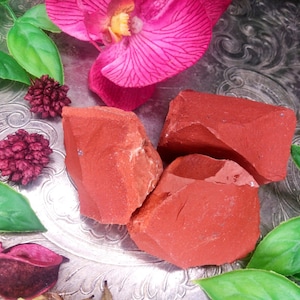 Raw Red Jasper Crystals, Raw Red Jasper Chunks, Untreated Red Jasper Crystals, Natural Gemstones, Raw and Untreated Red Jasper (40-60grams)