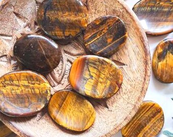 Tiger's Eye Worry Stone - Tiger's Eye Crystal Worry Stone - Meditation Stone - Rubbing Stone - Crystal Worry Stones - Tiger's Eye Crystal