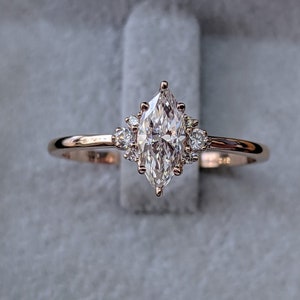 Emily Ratajkowski Celebrity Engagement Ring With Full White Etsy